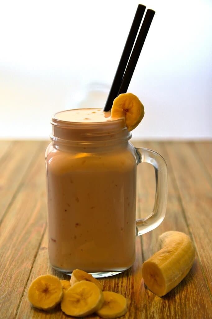 Blitz & Bond: The Easiest Banana Peanut Butter Smoothie Kids Can Make
